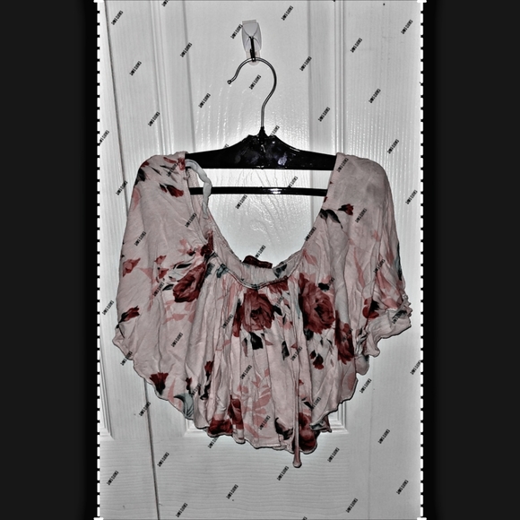 Flower FashionM - Crop Top - Picture 2 of 3